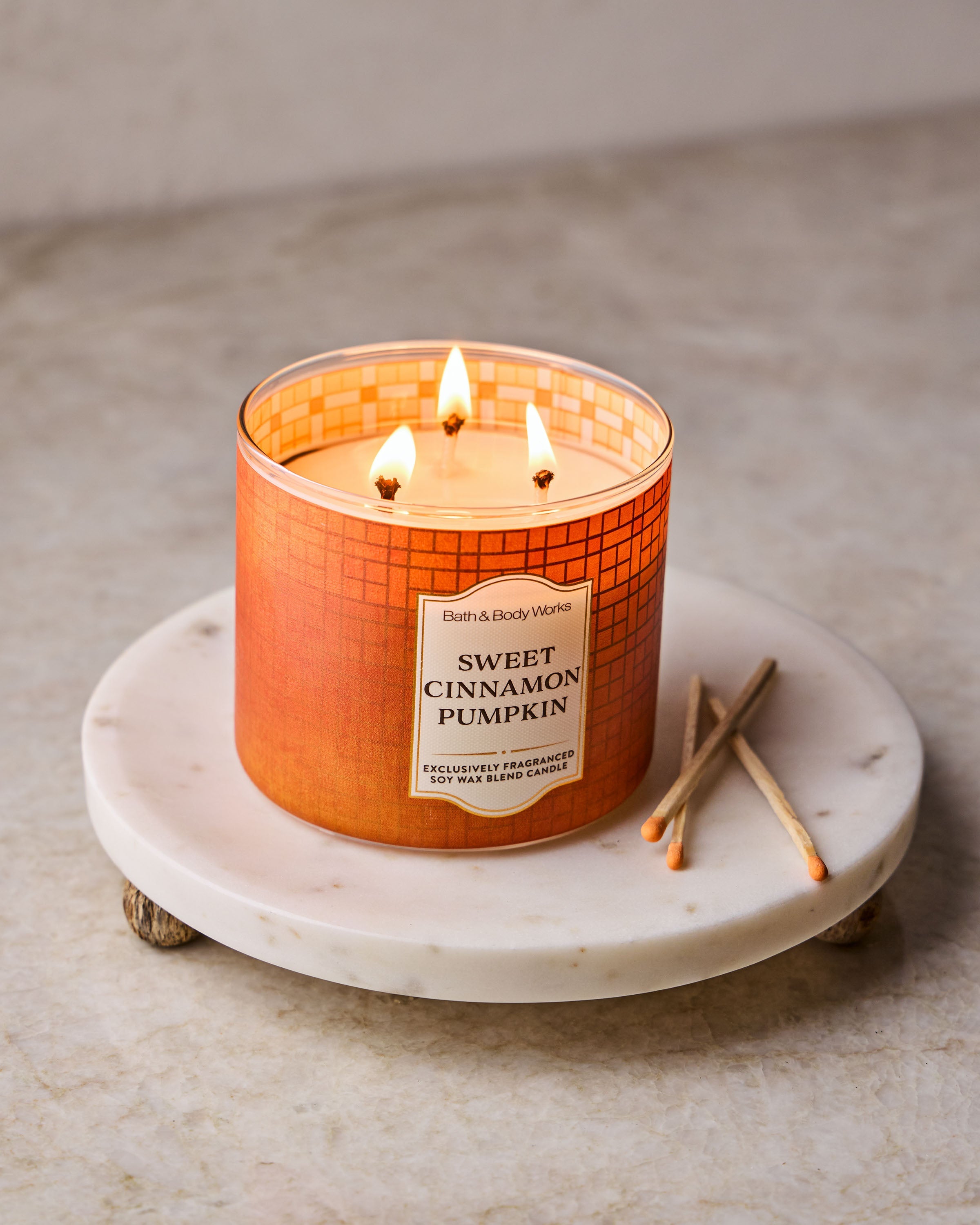 Sweet Cinnamon Pumpkin 3-Wick Candle